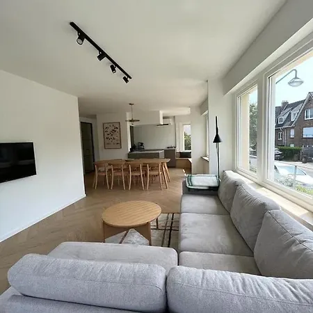 Apartment Familieappartement Met Tuin In