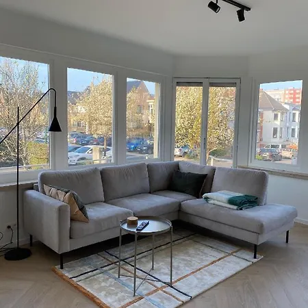 Apartman Familieappartement Met Tuin In De Panne